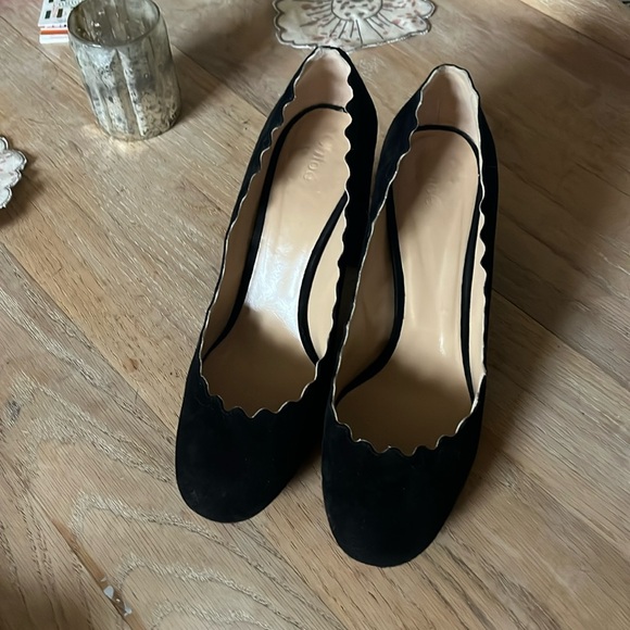 Chloe Shoes - Chloe Black Suede Scalloped Pumps Sz 39 / 8.5